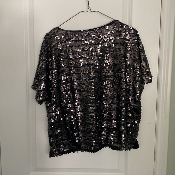 Sequined blouse - Picture 2 of 2